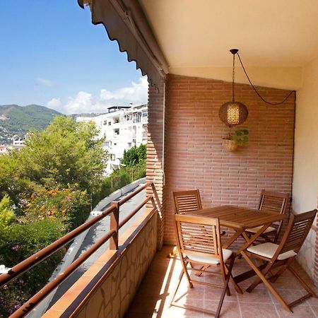 Apartamento Con Encanto Junto A La Playa Y En El Centro Del Pueblo Ла-Эррадура Экстерьер фото