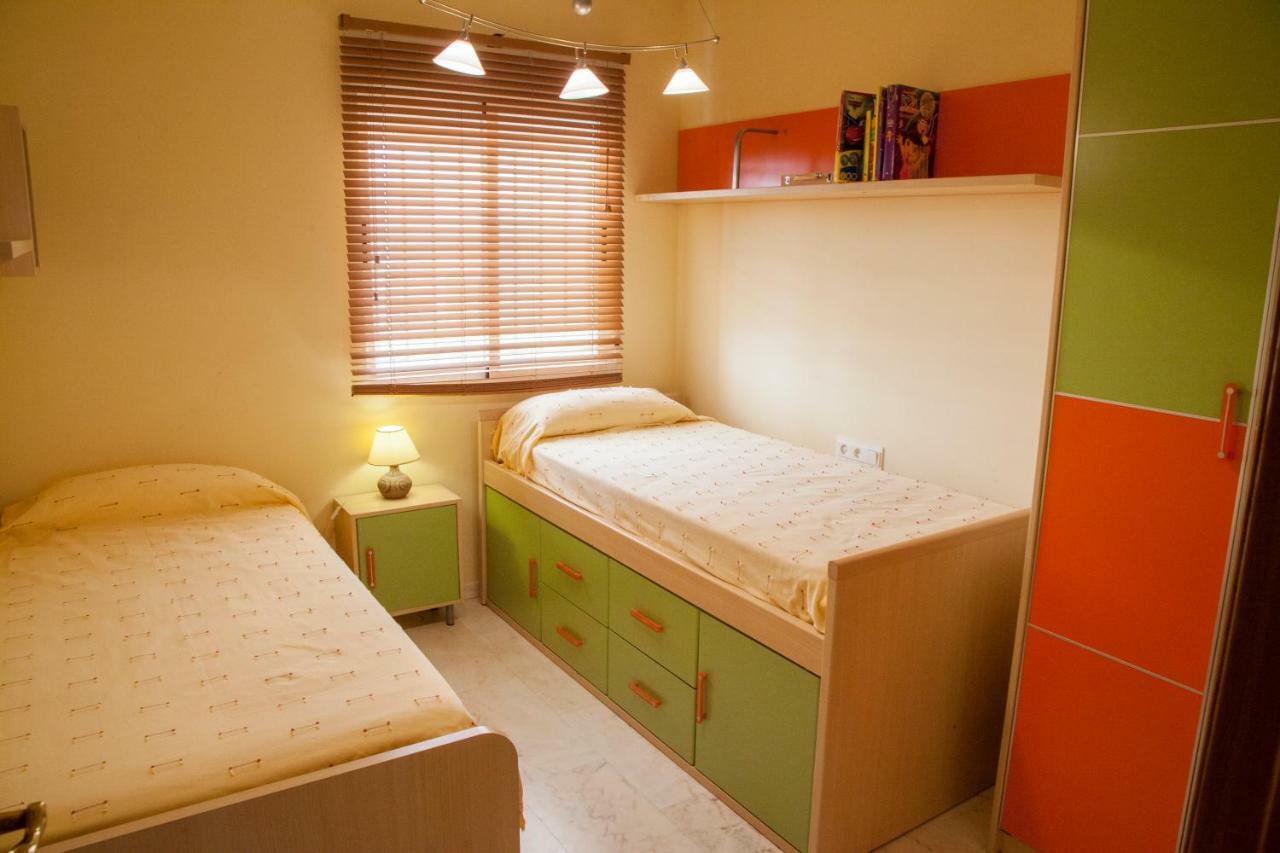 Apartamento Con Encanto Junto A La Playa Y En El Centro Del Pueblo Ла-Эррадура Экстерьер фото
